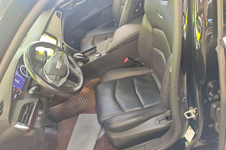 Used Cadillac CT6 2022 28T Fashion Edition Left Front Seat