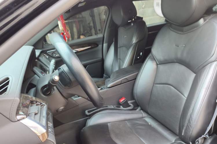 Used Cadillac CT6 2022 28T Luxury Edition Left Front Seat