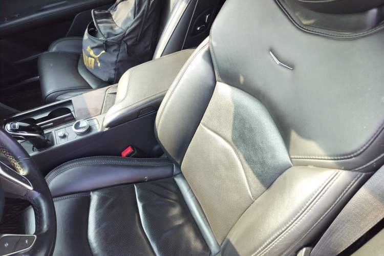 Used Cadillac CT6 2022 28T Luxury Edition Left Front Seat