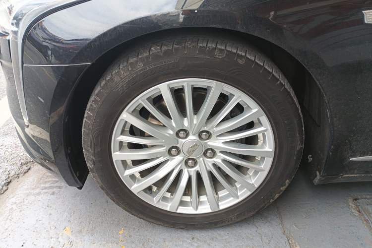 Used Cadillac CT6 2022 28T Fashion Edition Left Front Wheel Hub