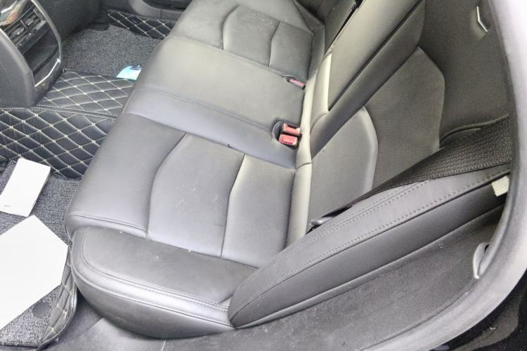 Used Cadillac CT6 2022 28T Luxury Edition Left Rear Seat
