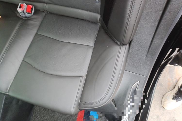 Used Cadillac CT6 2022 28T Luxury Edition Left Rear Seat