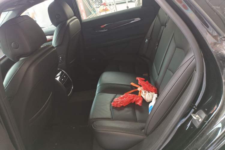 Used Cadillac CT6 2022 28T Fashion Edition Left Rear Seat