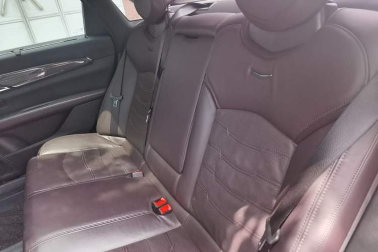 Used Cadillac CT6 2022 28T Prestige Edition Left Rear Seat