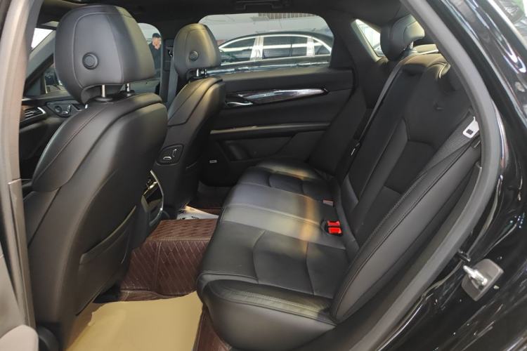 Used Cadillac CT6 2022 28T Luxury Edition Left Rear Seat