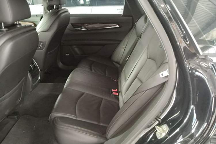 Used Cadillac CT6 2022 28T Fashion Edition Left Rear Seat
