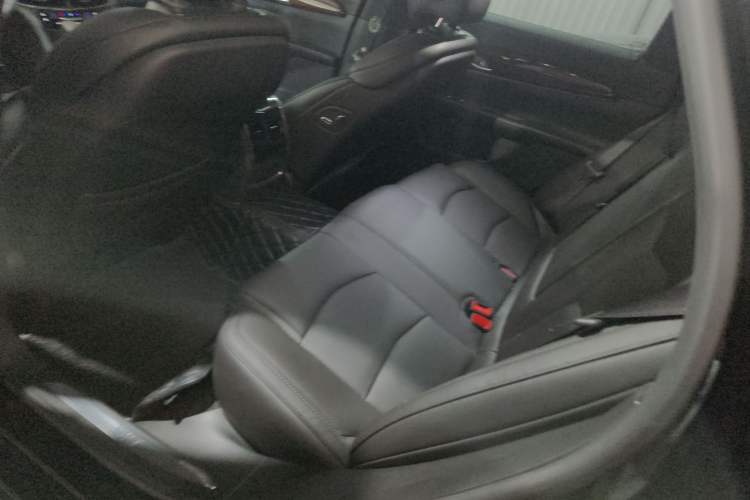 Used Cadillac CT6 2022 28T Luxury Edition Left Rear Seat