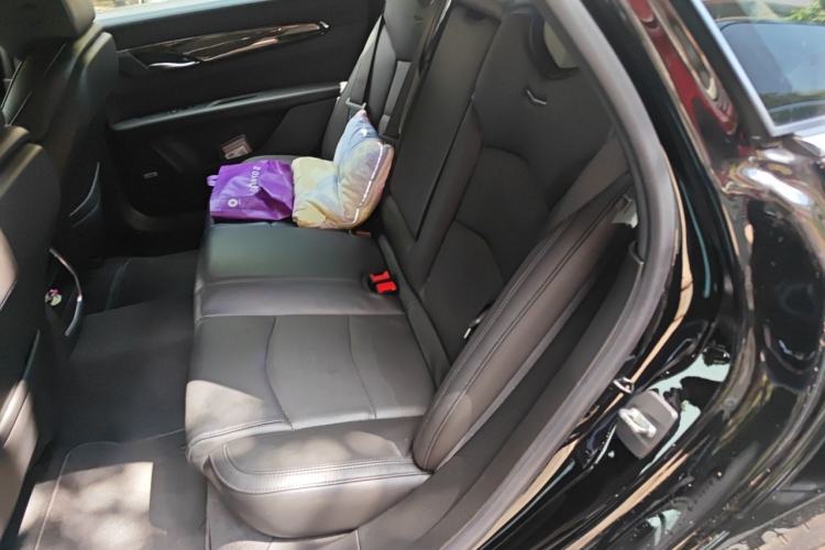 Used Cadillac CT6 2022 28T Luxury Edition Left Rear Seat