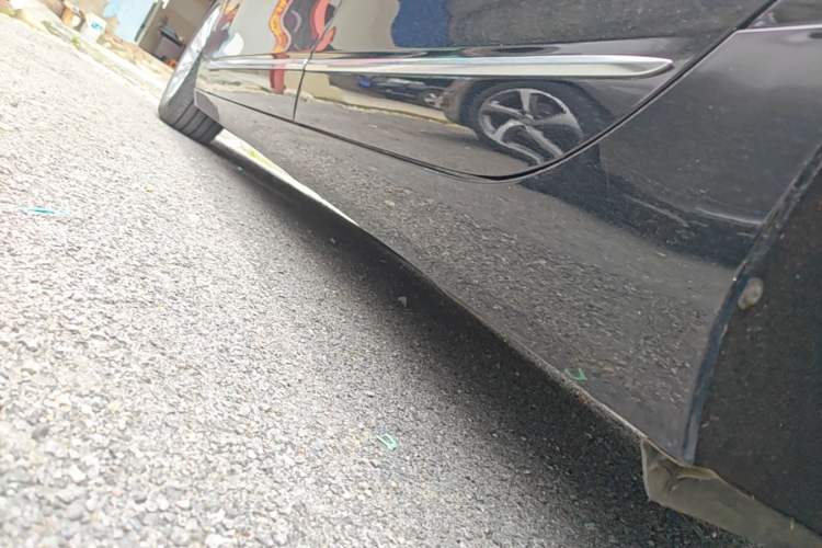 Used Cadillac CT6 2022 28T Luxury Edition Left Side Sill