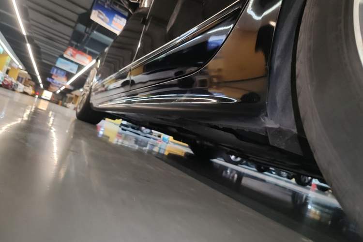Used Cadillac CT6 2022 28T Prestige Edition Left Side Sill