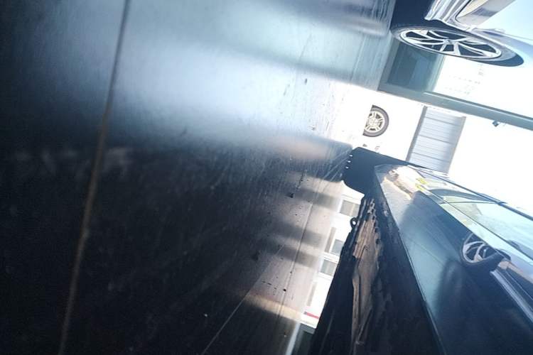 Used Cadillac CT6 2022 28T Luxury Edition Left Side Sill