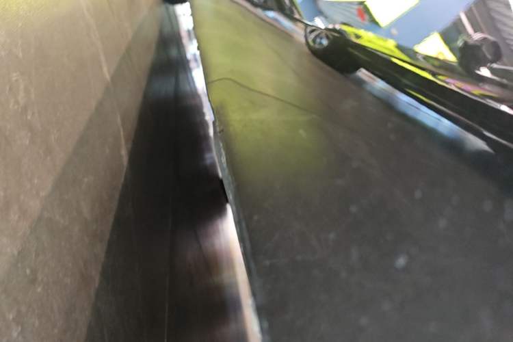 Used Cadillac CT6 2022 28T Fashion Edition Left Side Sill