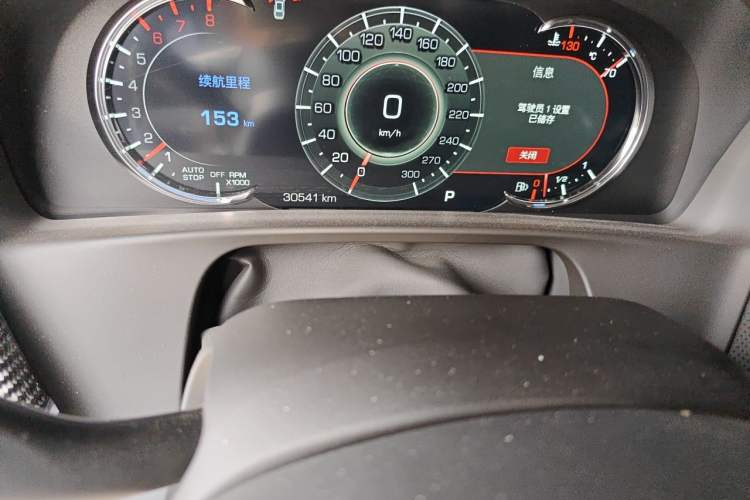 Used Cadillac CT6 2022 28T Prestige Edition Odometer Close Up