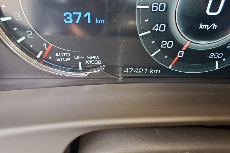 Used Cadillac CT6 2022 28T Luxury Edition Odometer Close Up