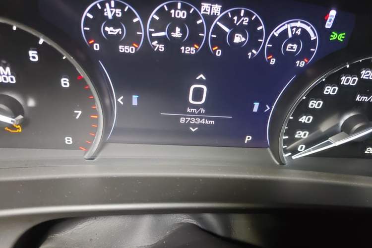 Used Cadillac CT6 2022 28T Fashion Edition Odometer Close Up