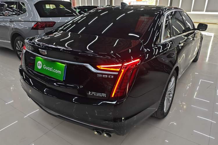 Used Cadillac CT6 2022 28T Luxury Edition Rear Right 45 Deg