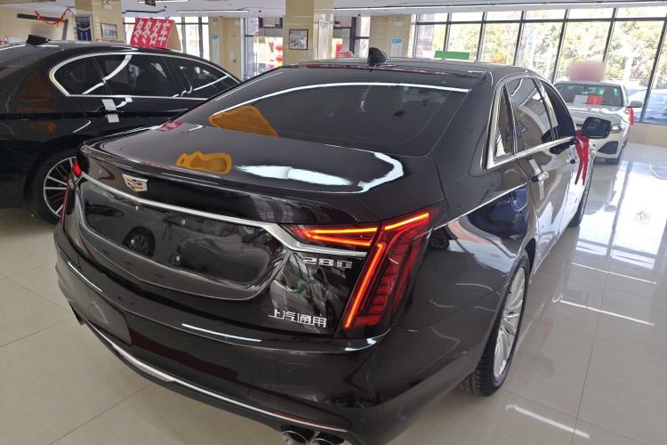 Used Cadillac CT6 2022 28T Fashion Edition Rear Right 45 Deg