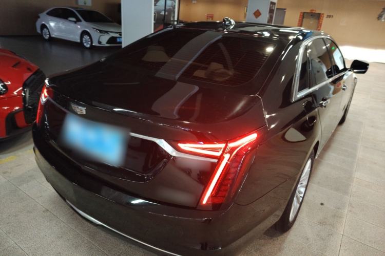 Used Cadillac CT6 2022 28T Fashion Edition Rear Right 45 Deg