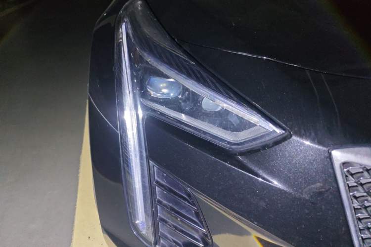 Used Cadillac CT6 2022 28T Prestige Edition Right Front Headlight