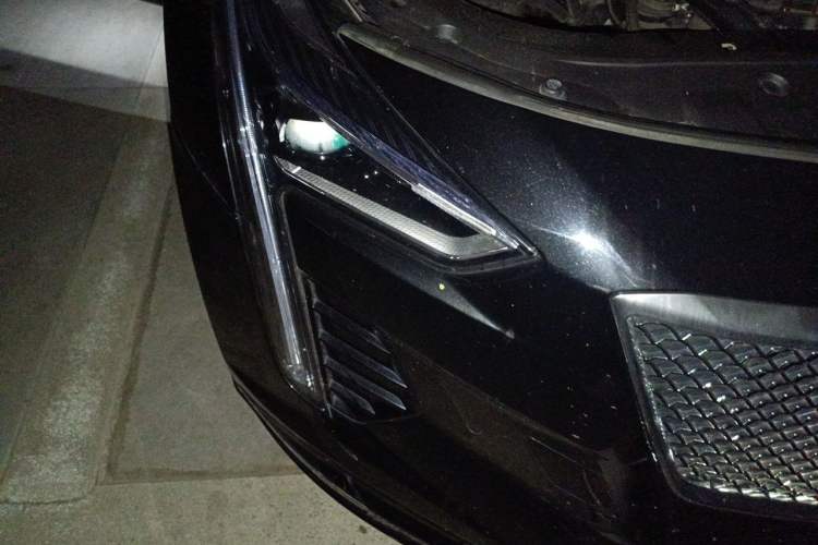Used Cadillac CT6 2022 28T Prestige Edition Right Front Headlight