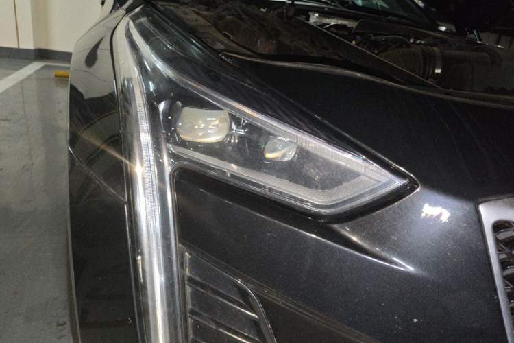 Used Cadillac CT6 2022 28T Fashion Edition Right Front Headlight