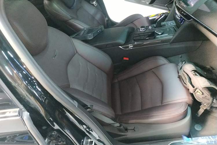 Used Cadillac CT6 2022 28T Prestige Edition Right Front Seat