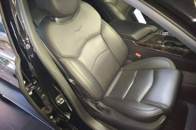 Used Cadillac CT6 2022 28T Luxury Edition Right Front Seat