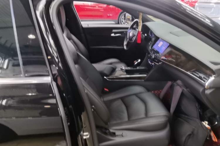 Used Cadillac CT6 2022 28T Luxury Edition Right Front Seat