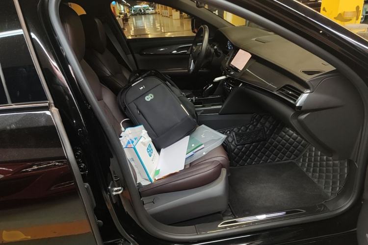 Used Cadillac CT6 2022 28T Prestige Edition Right Front Seat