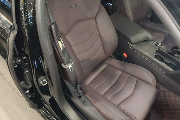 Used Cadillac CT6 2022 28T Prestige Edition Right Front Seat