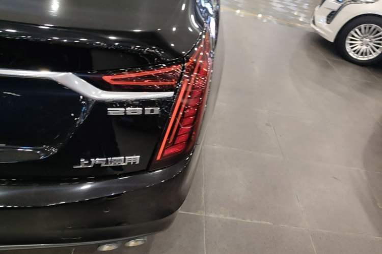 Used Cadillac CT6 2022 28T Prestige Edition Right Rear Taillight