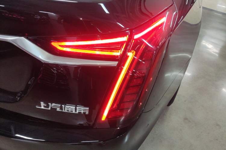 Used Cadillac CT6 2022 28T Prestige Edition Right Rear Taillight