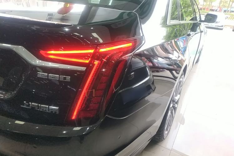 Used Cadillac CT6 2022 28T Platinum Edition Right Rear Taillight
