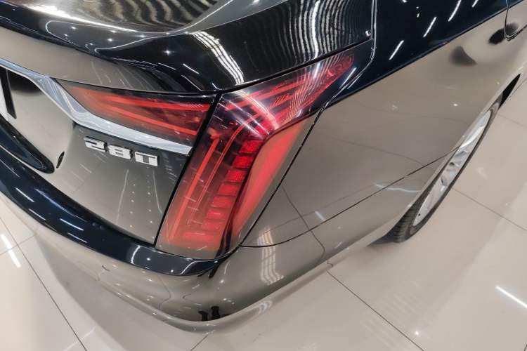Used Cadillac CT6 2022 28T Luxury Edition Right Rear Taillight