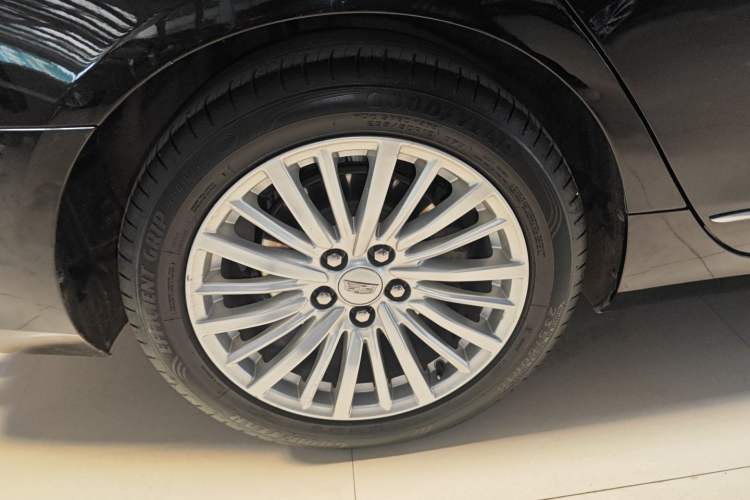 Used Cadillac CT6 2022 28T Luxury Edition Right Rear Wheel Hub