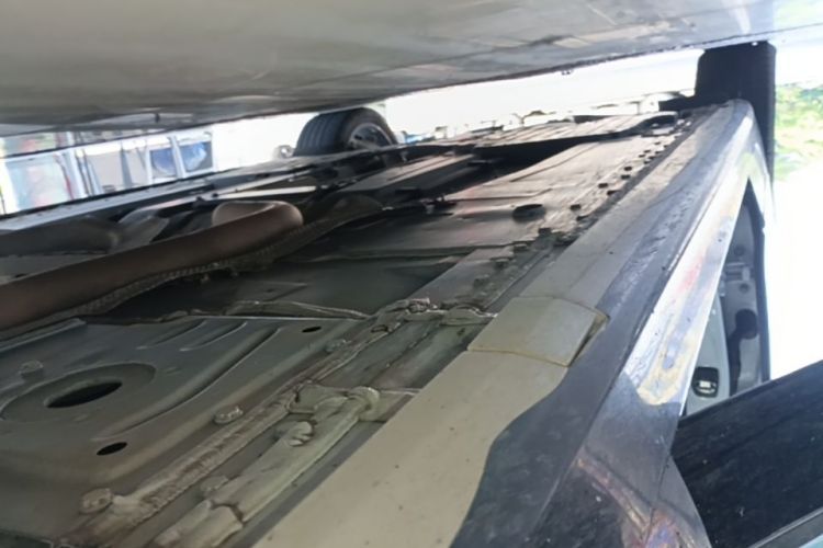 Used Cadillac CT6 2022 28T Platinum Edition Right Side Sill