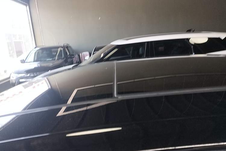 Used Cadillac CT6 2022 28T Luxury Edition Roof