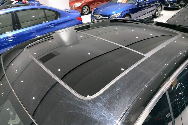 Used Cadillac CT6 2022 28T Luxury Edition Roof