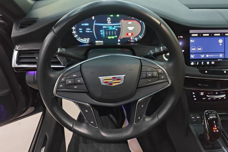Used Cadillac CT6 2022 28T Luxury Edition Steering Wheel