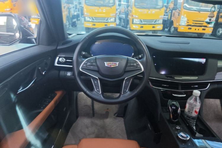 Used Cadillac CT6 2022 28T Luxury Edition Steering Wheel