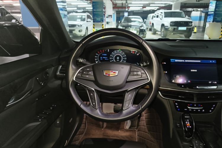 Used Cadillac CT6 2022 28T Luxury Edition Steering Wheel
