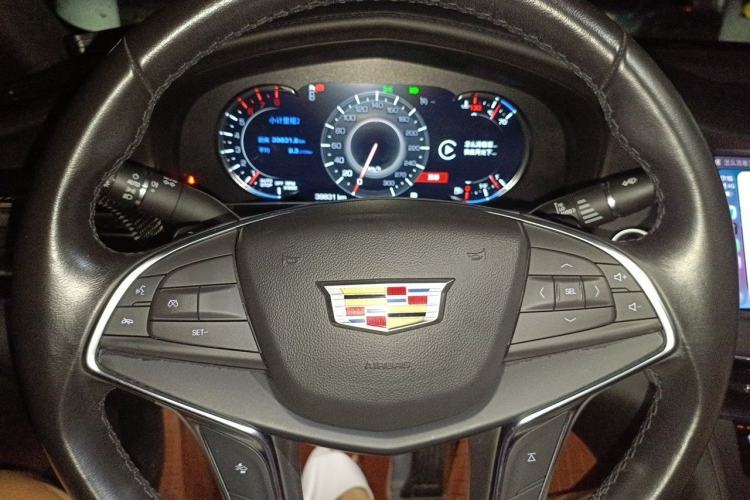 Used Cadillac CT6 2022 28T Prestige Edition Steering Wheel