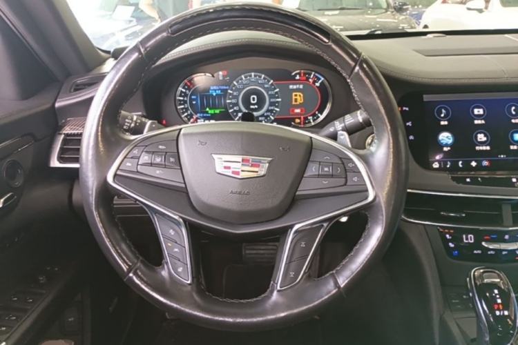 Used Cadillac CT6 2022 28T Platinum Edition Steering Wheel