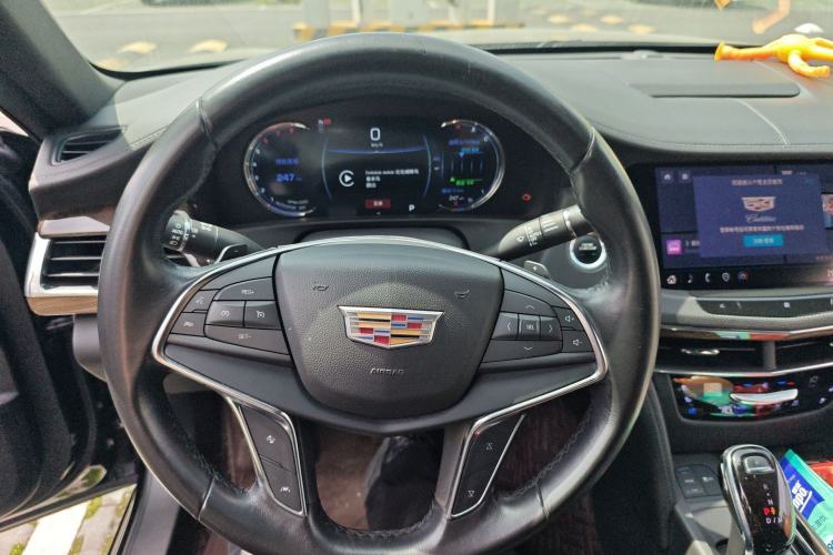 Used Cadillac CT6 2022 28T Luxury Edition Steering Wheel