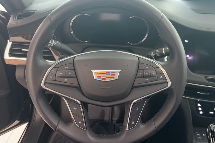 Used Cadillac CT6 2022 28T Luxury Edition Steering Wheel