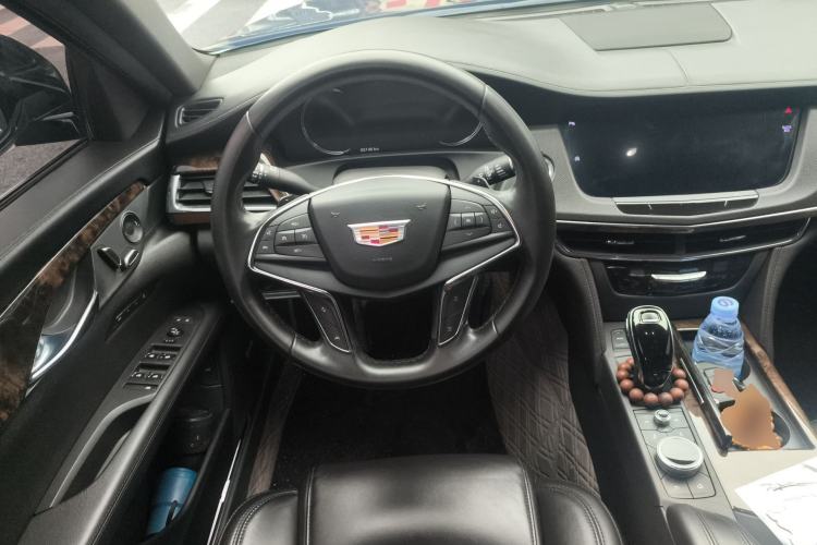 Used Cadillac CT6 2022 28T Luxury Edition Steering Wheel