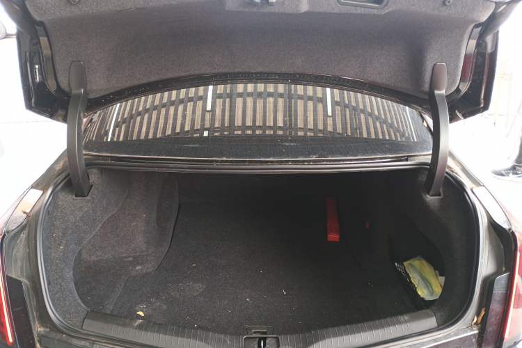 Used Cadillac CT6 2022 28T Fashion Edition Trunk
