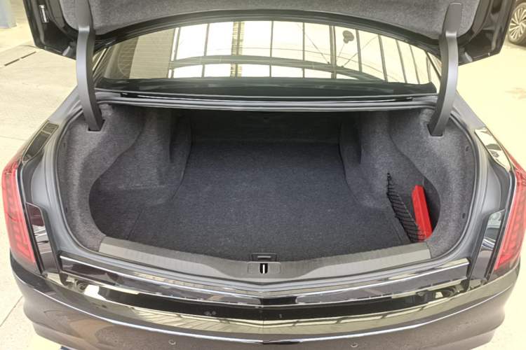 Used Cadillac CT6 2022 28T Fashion Edition Trunk