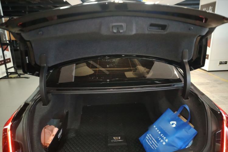 Used Cadillac CT6 2022 28T Fashion Edition Trunk