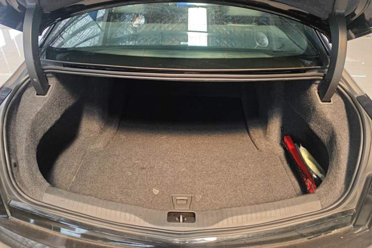 Used Cadillac CT6 2022 28T Luxury Edition Trunk